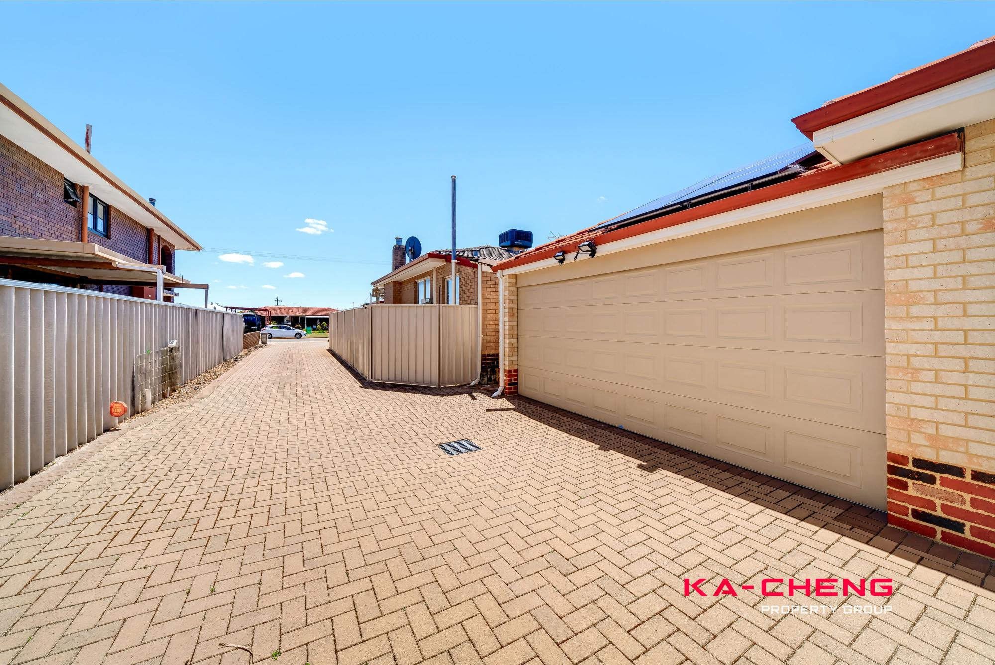 18B Kennington Road, Morley - Image 1